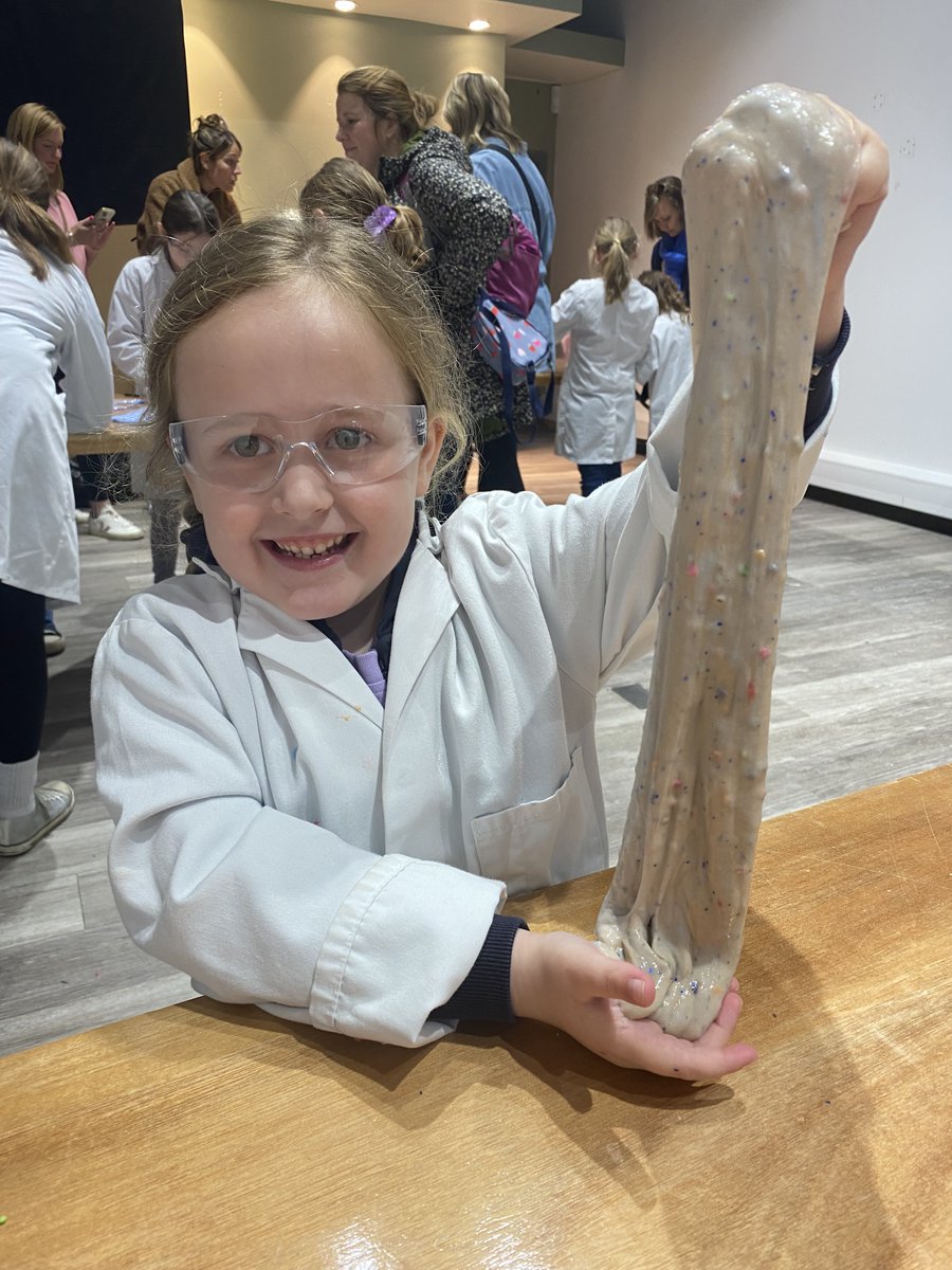 🎉 Slime-tastic Record! 🎉
350 bags of slime in just THREE hours! 😲🧪
We think that has to be a Lab Rascals record!

A huge thank you to all the amazing kids and families in Hull today — your excitement made it extra magical. 💛

#LabRascals #SlimeMadness #ChristmasFun