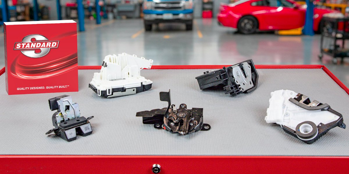 Standard tweet media