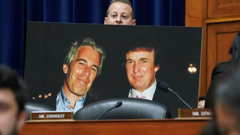 OverByTheRiver's tweet photo. Can you spell cover-up?  https://t.co/aG5mARml8d https://t.co/gVlK6XMqK9