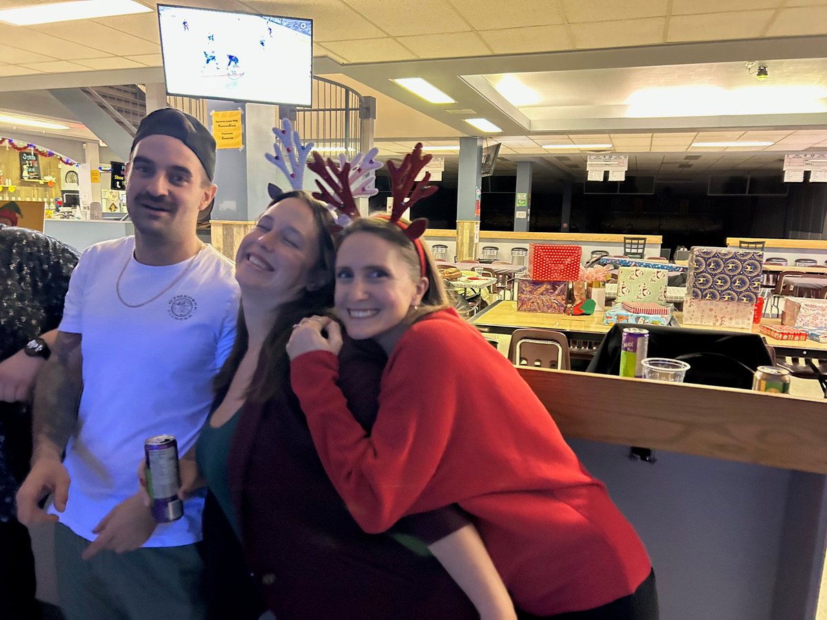 Sleek Signs tweet media