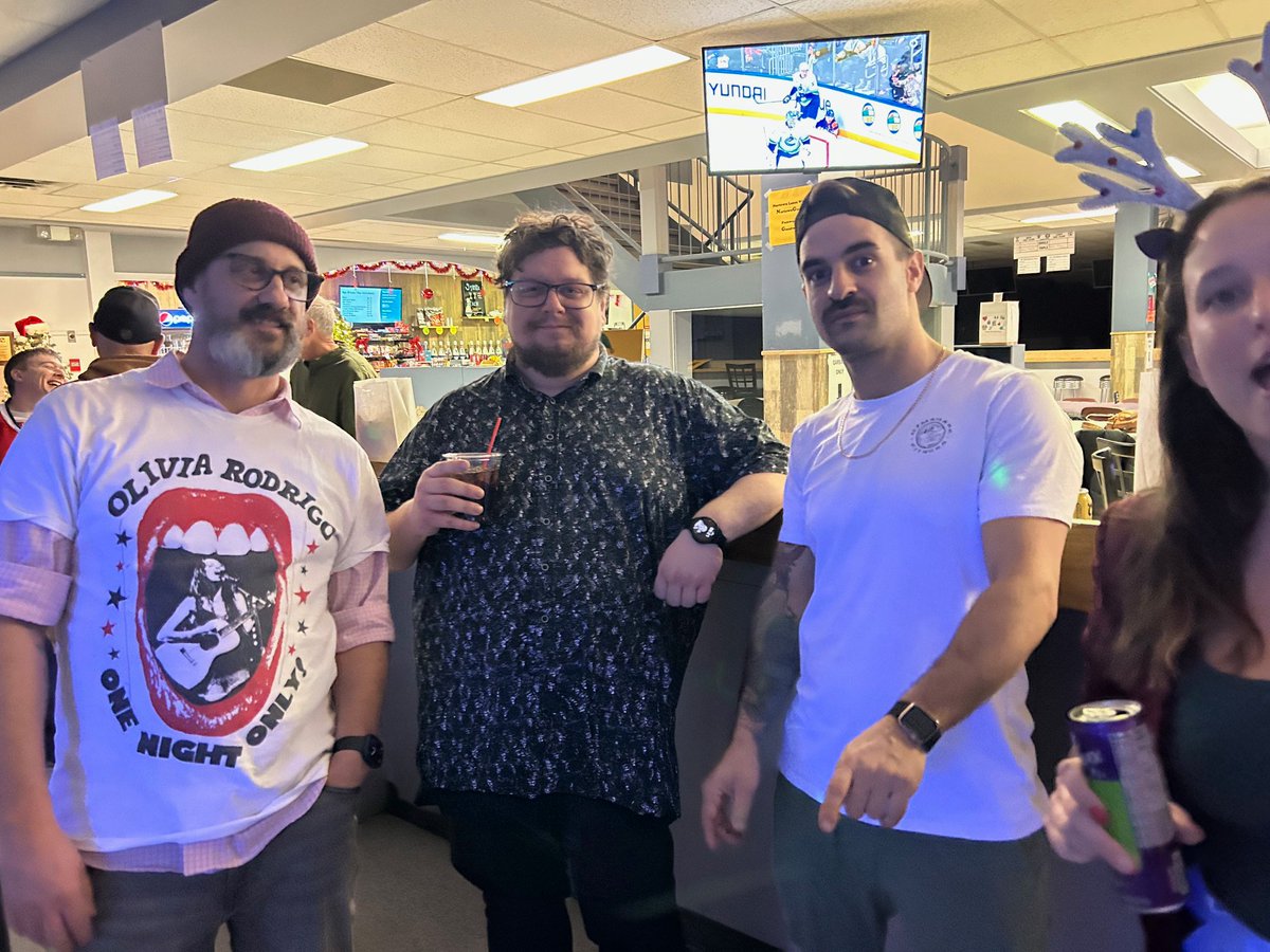 Sleek Signs tweet media