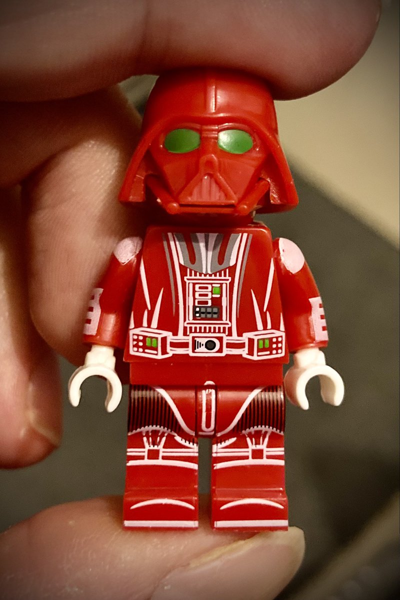 StephanieSermon's tweet image. OHMIGOSH IT’S CHRISTMAS DARTH
VADER!!! CHRISTMAS DARTH VADER!

  😍😍😍😍😍😍😍😍😍😍😍😍

#Christmas2025 #DarthVader #StarWars