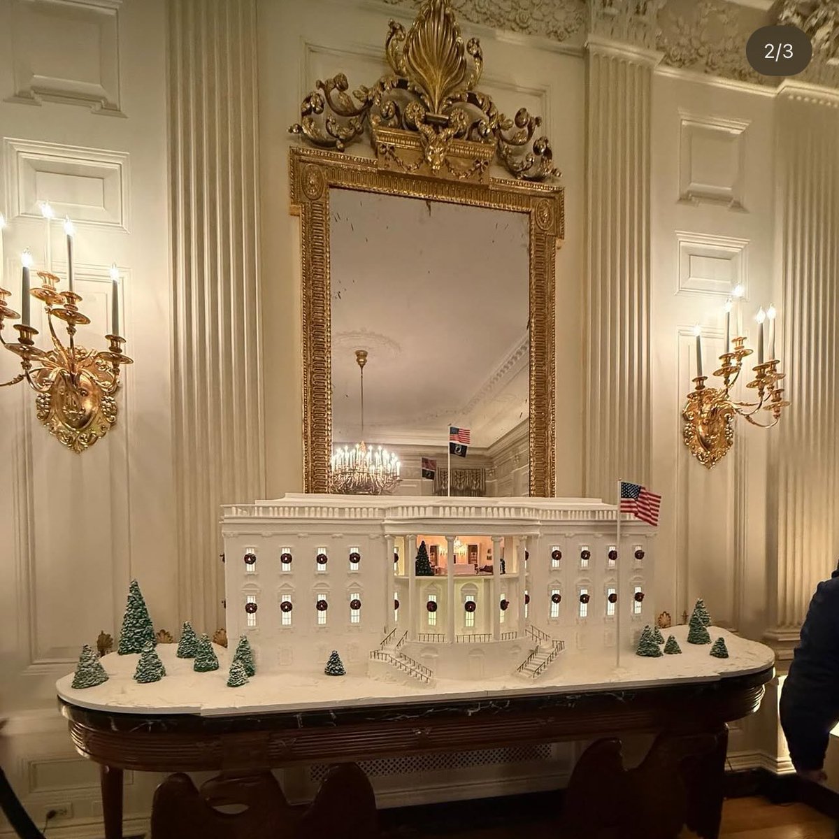 NickHintonn's tweet image. Satan in the White House?