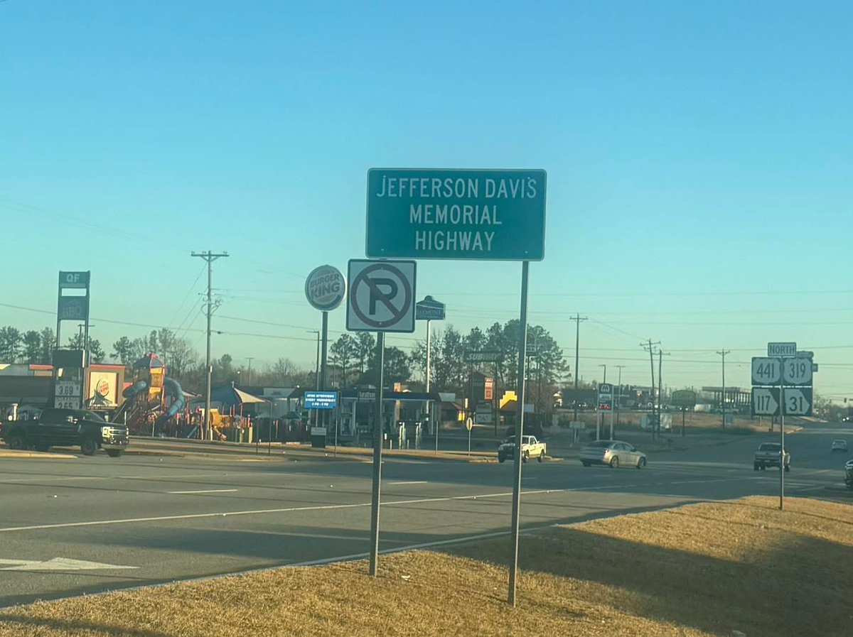 🙌Keep up the good work Georgia. 

#Neverforget
#confederate #bettersouth #southern #confederateflag #sonsofconfederateveterans #scv  #civilwarmemory #oursouth #southerner #jeffersondavis