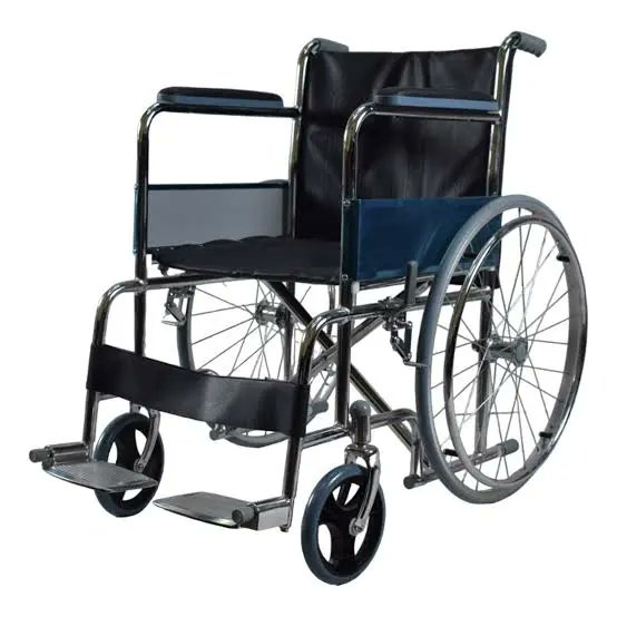 Medo198518's tweet image. A patient who has been injured for three months and has undergone dozens of surgical operations is in urgent need of a medical mattress and a wheelchair.

Anyone who is able to provide a medical mattress and a wheelchair, please contact me urgently.