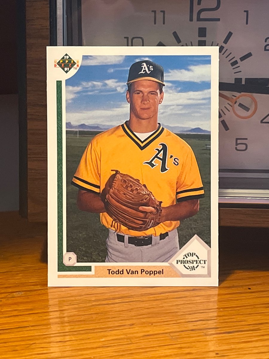 RetroCardSnaps tweet media