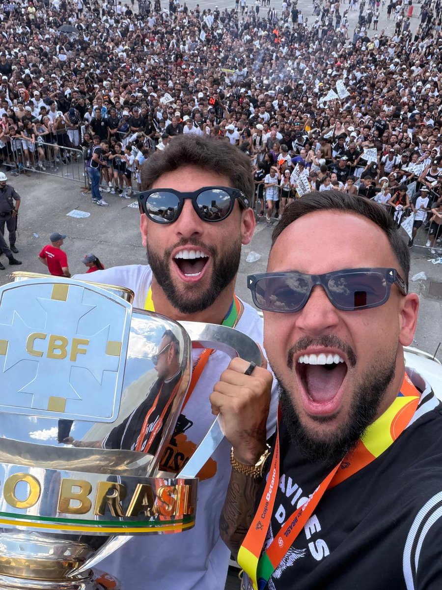 BLÁ, BLÁ, BLÁ... os 0,004%! 🏆🤪

#TETRAPoderosoTimão
#VaiCorinthians