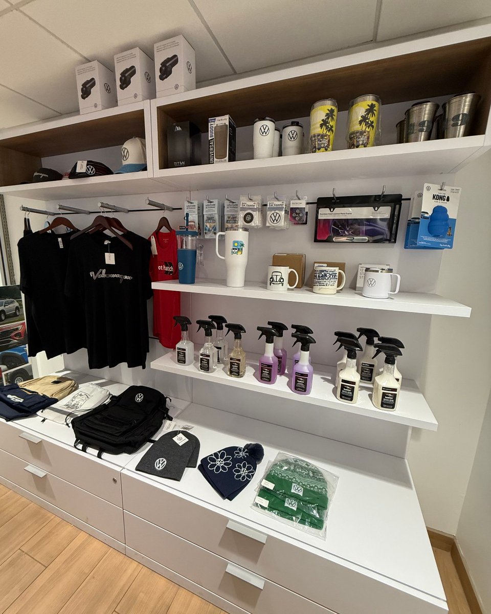 The PERFECT stocking stuffers for the VW fan in your life 🎅🚗

Our parts department is open until 7 pm for those last minute gifts!