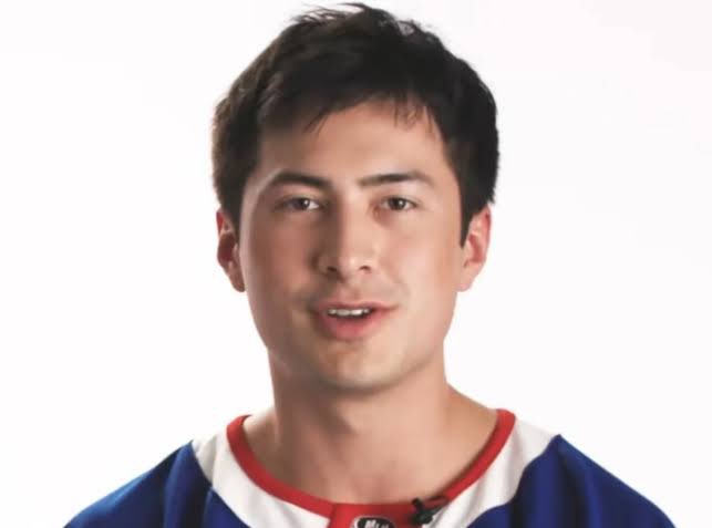 haymitchnation's tweet image. hes lowkey a kageyama variant