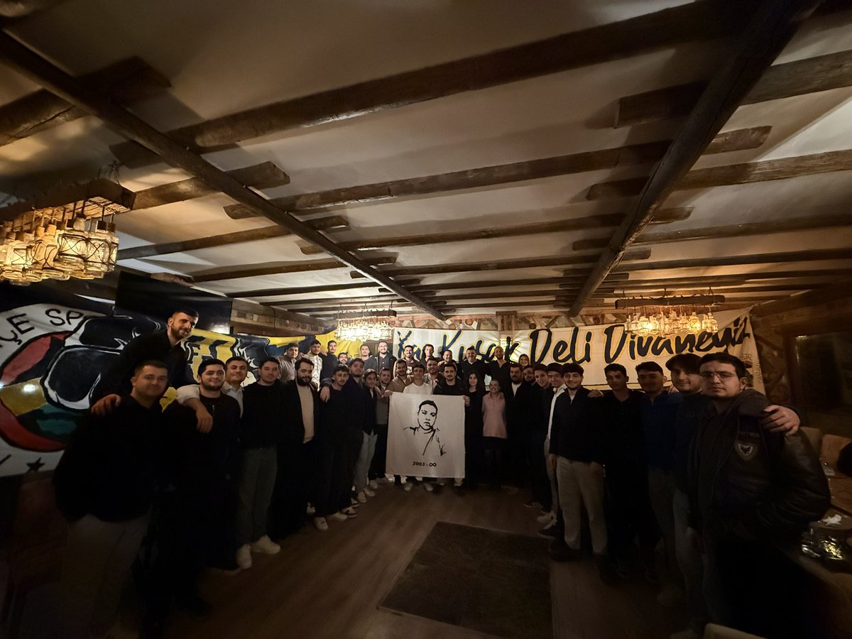 UFBDokuzEylul's tweet photo. 1907 ÜNİFEB Dokuz Eylül Üniversitesi örgütlenmesi olarak geleneksel yılbaşı faslı organizasyonumuzu gerçekleştirdik. Katılan herkese teşekkür ederiz. https://t.co/DeHLolo3Ad