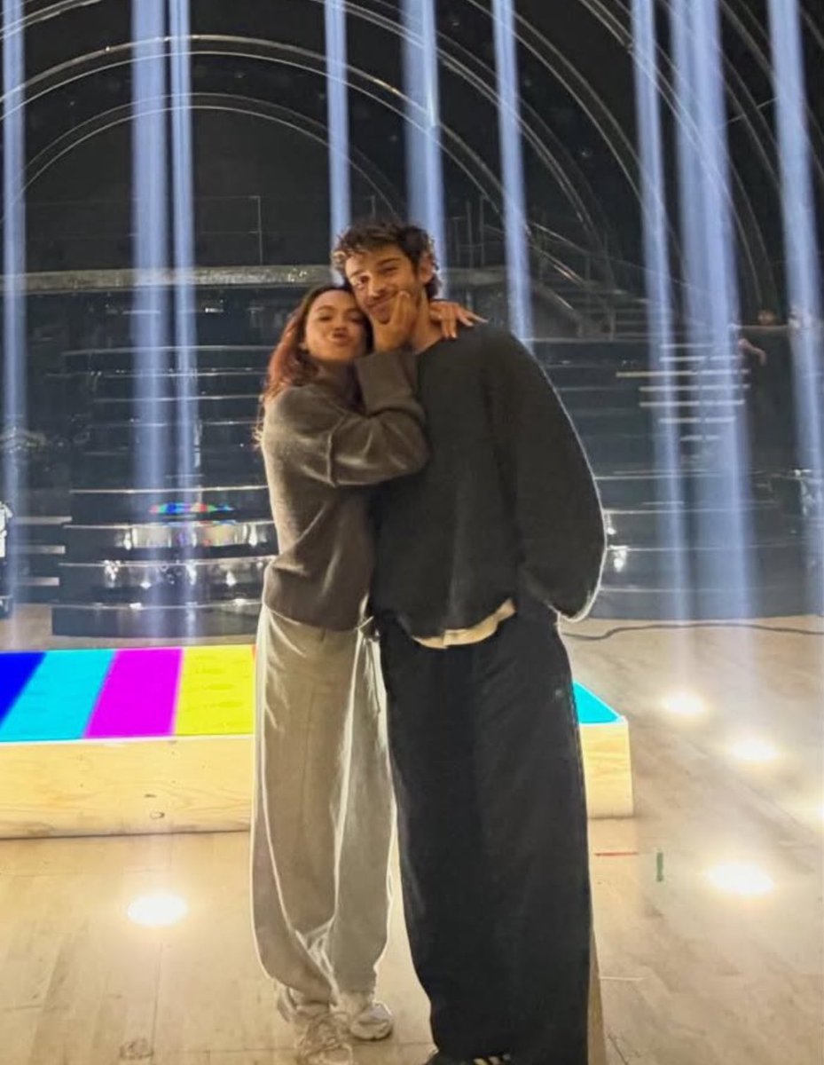 ReddoRightHandd's tweet image. 2 days no Warrkey I think I have to end it all guys.