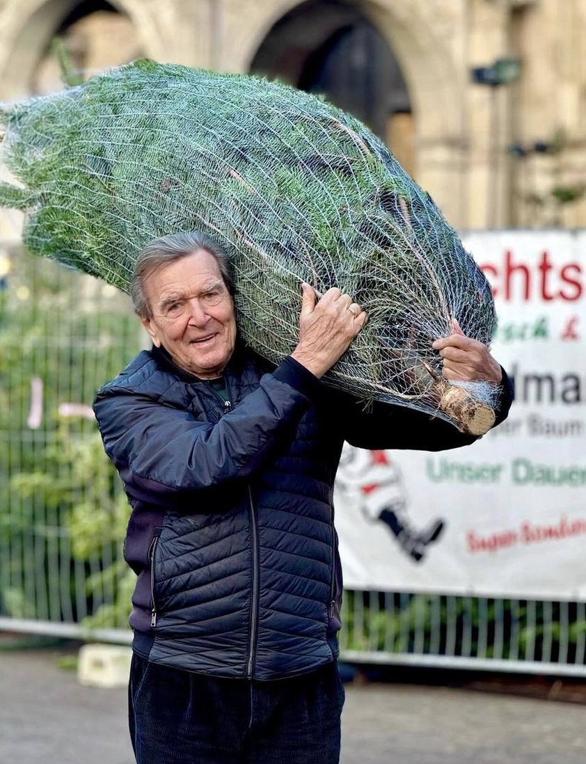 Er hat im kleinen Finger mehr politisches Charisma als das gesamte aktuelle Bundeskabinett