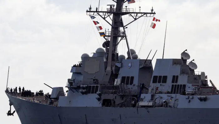 EEUU persigue más barcos petroleros en costas de Venezuela
EE.UU. realizó este domingo una persecusión a un tercer petrolero en el mar Caribe, cerca de las costas de Venezuela, según reportan medios estadounidenses... queenslatino.com/eeuu-persigue-… via <a href="/QueensLatino/">QueensLatino.com</a>