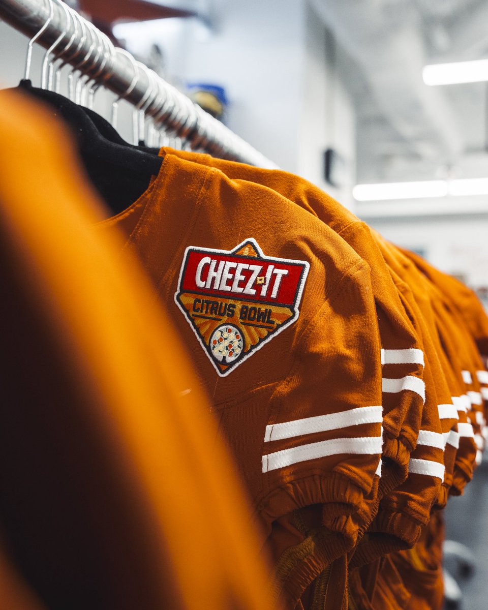 TexasFootball's tweet image. Got us feelin’ the cheesiest 🤘