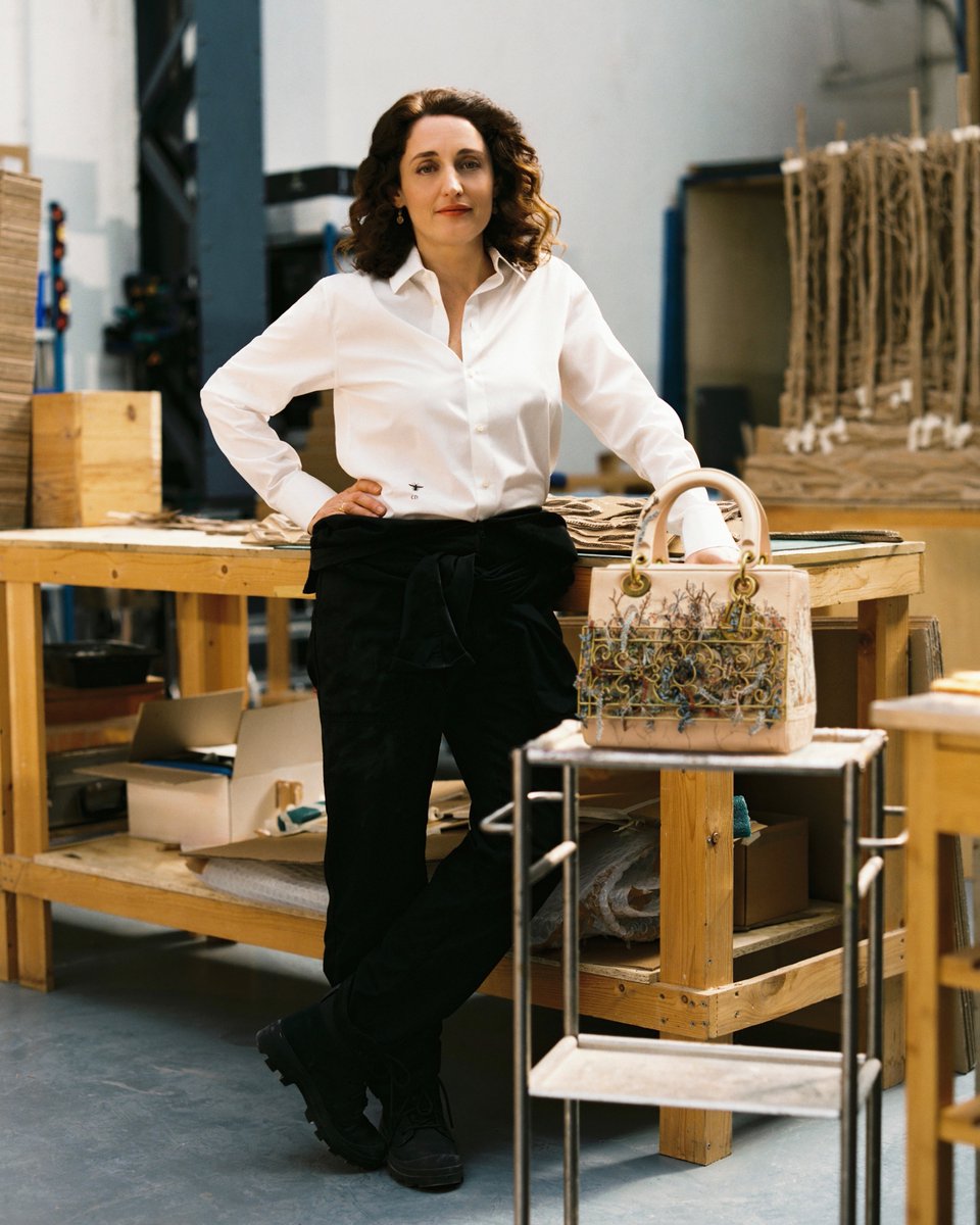 Dior's tweet photo. French artist Eva Jospin infuses the Lady Dior with her architectural vision of nature and craft for the 10th Dior Lady Art
Find out more about the initiative https://t.co/CFKarnyjN7
#DiorLadyArt https://t.co/vn2psepOh6