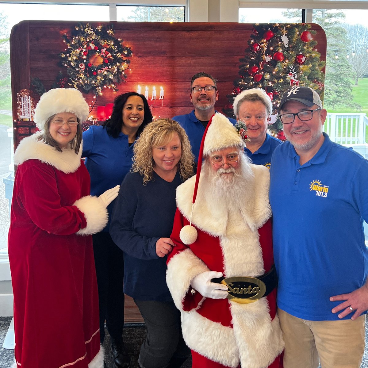 Warm 101.3 tweet media