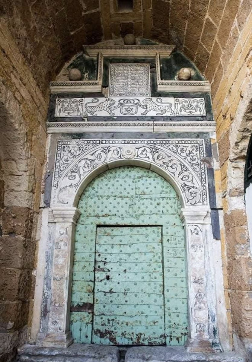 AlgeriaBoussada's tweet image. 🏰Porte de l'Amirauté d'Alger 
🕰Début du XVI ème siècle 
📍Alger 

😏 il y a l'original et l'inspiration