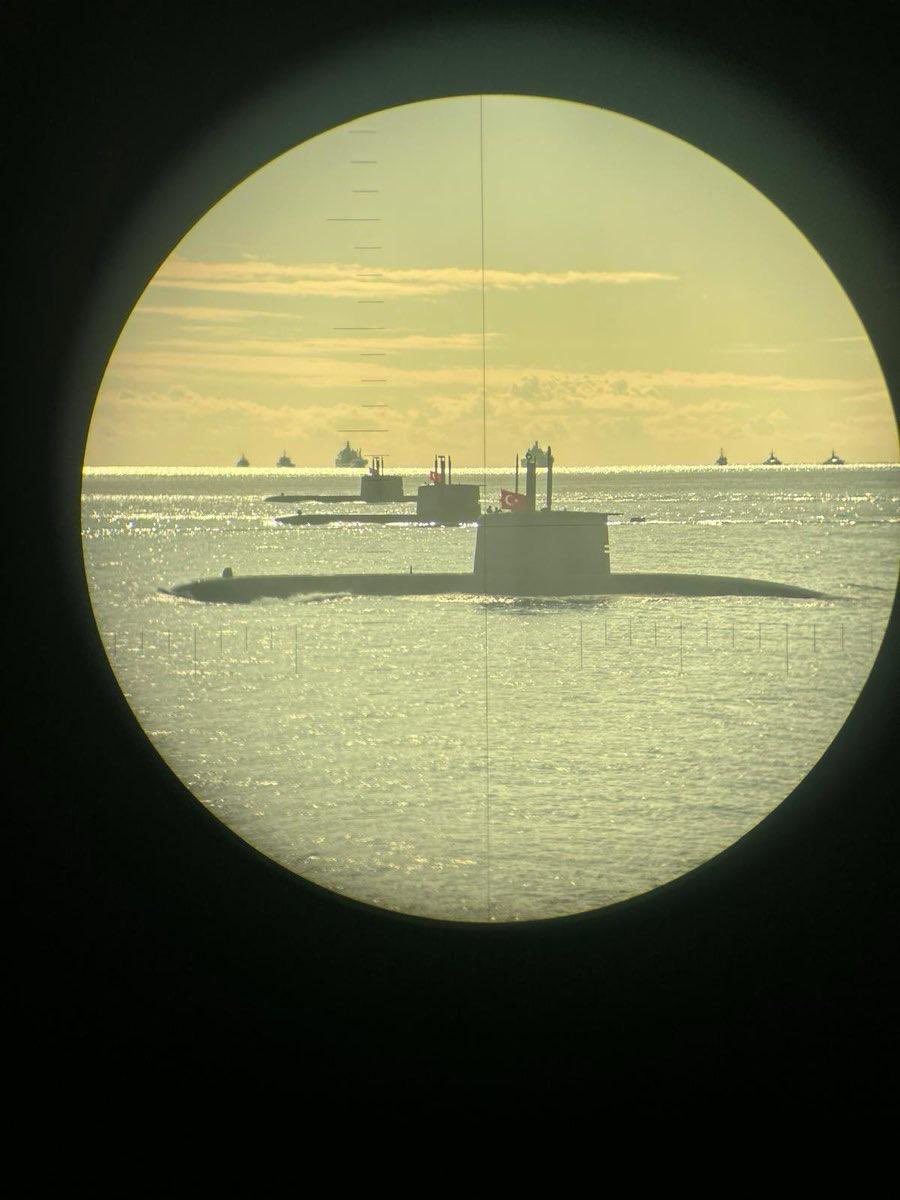 Görünmeyenler, tarihi yazar.

#MillîSavunmaBakanlığı 
#GününFotoğrafı📷