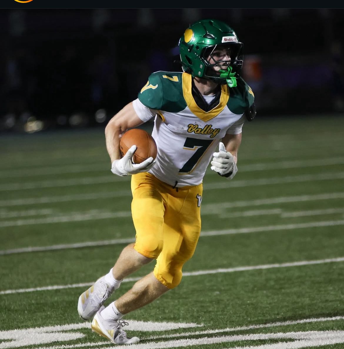 FBvikingstrong's tweet image. We see you 👀 @GaffneyMac842 

Adding more honors to the list #allmet #allstate #alleverything 

📷 @BURGSportsnet