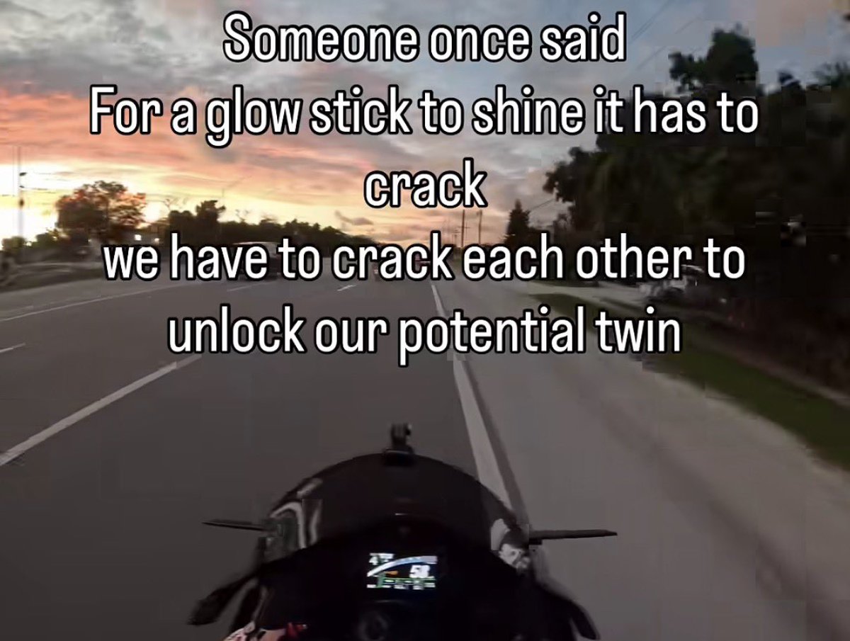 mor (@moristiko) on Twitter photo 