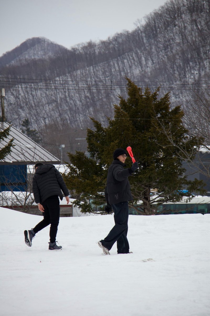 N2DJ3's tweet image. ชอบขนาดไหนอะ จะไปห้องน้ำก็ต้องเอาไปด้วย 😂

FBFTwithGULFinHokkaido
#GulfinHokkaido
#GulfKanawut
@gulfkanawut

#takenvyNJ