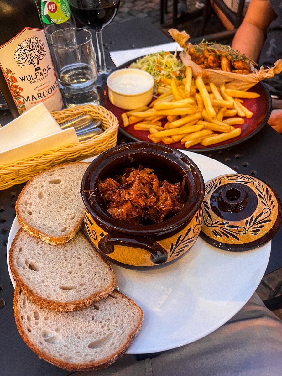 yammy☘️ tweet media