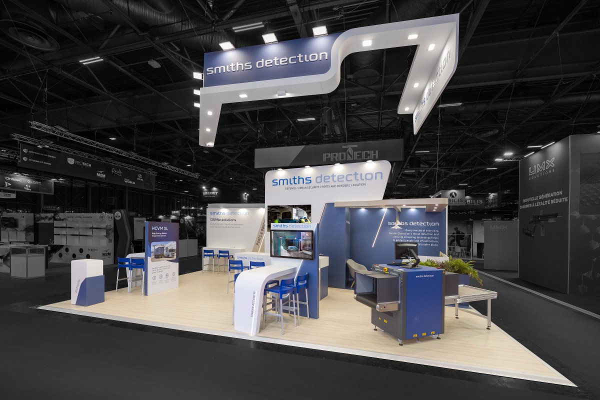 R2 Stand & Event tweet media