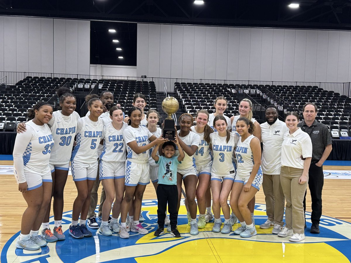 chapingbb's tweet image. Beach Ball Classic Kay Vow Division CHAMPIONS🏆🏆🏆🏆🏆 We beat St. James 44-37 to finish the tournament 3-0. 
@jonescoach85 @junebugnewyork @LouatTheState @BBCbasketball