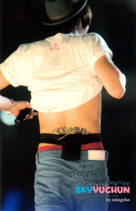 ♡ (@pyclooks) on Twitter photo 