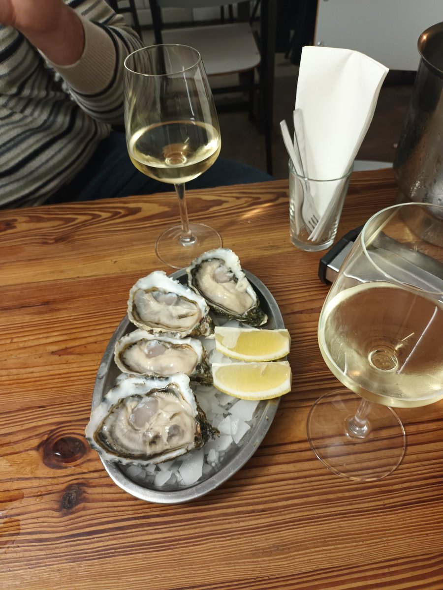 _T0LC's tweet image. A seguir celebrando! 🥂
#Xmas