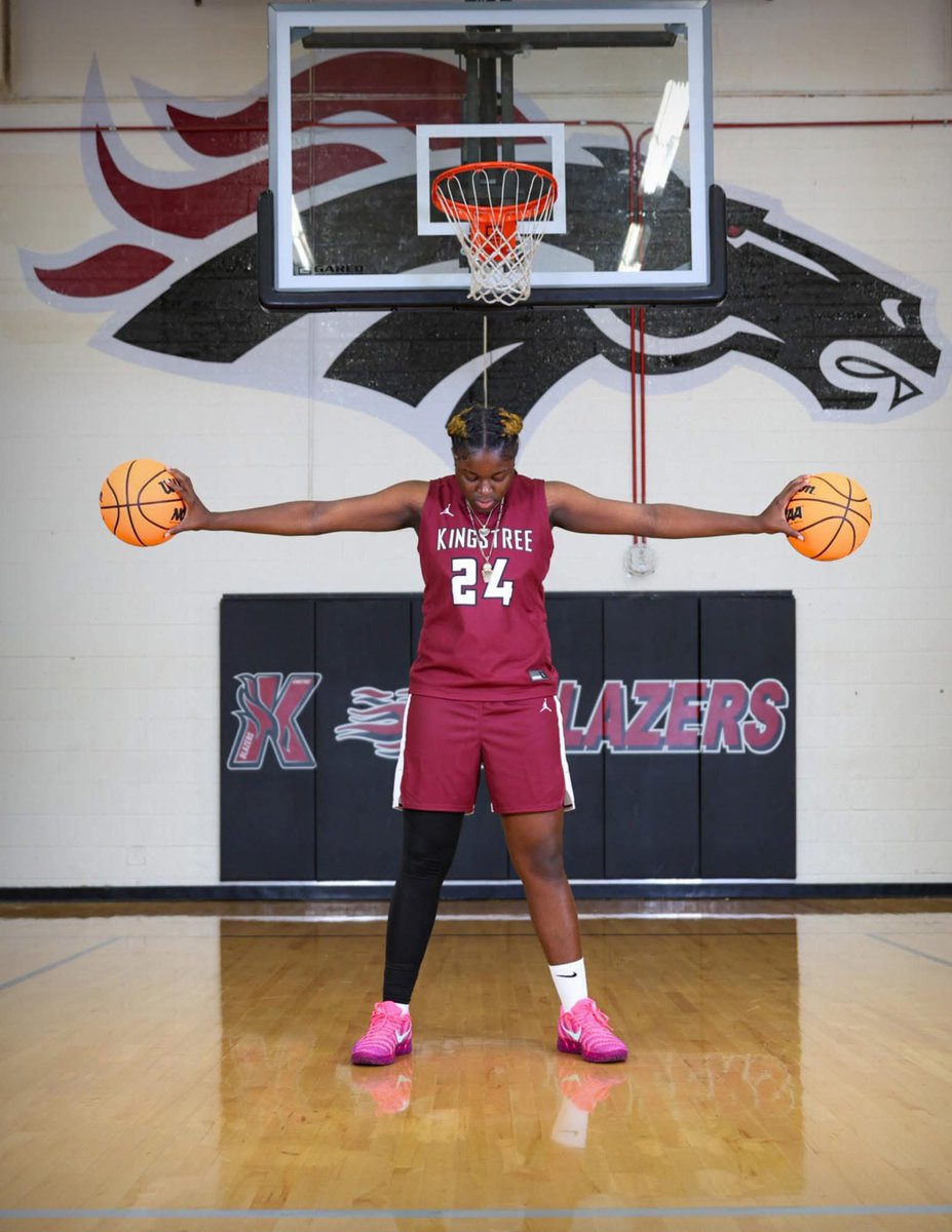 NatGrant14's tweet image. Happy 17th Birthday, my beautiful girl! 🎉
Watching you grow into the young woman you’re becoming fills my heart with so much pride. Never forget how loved you are and how bright your future is. I love you always. 💖 @d1_nad