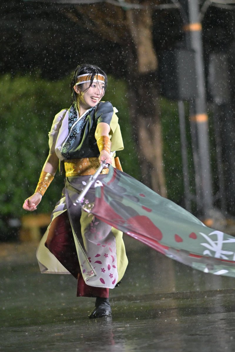 HyperOffroader's tweet image. 冬のよさこいソーズラ祭りより
氣響さん
素敵な演舞ありがとうございました😊
#冬のよさこいソーズラ祭り
#氣響