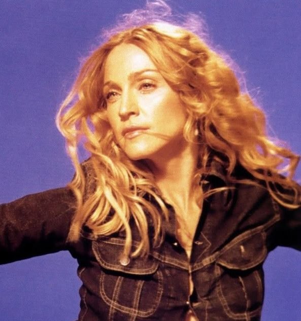 IconicBase tweet media