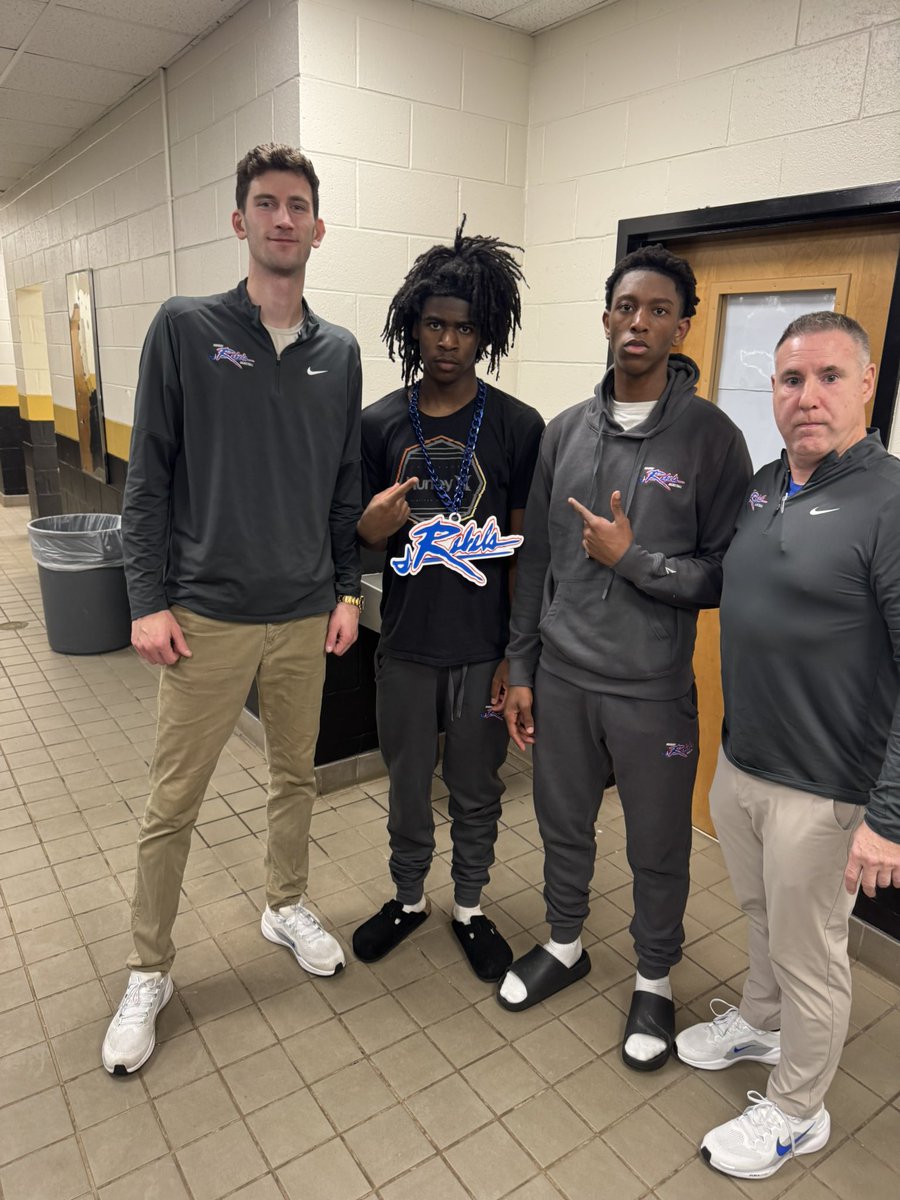 CEIIIQB's tweet image. 2nd region win last week to go 2-0 in region play. A huge non region win on the road @ Greer moves us to 8-1 on the season. Let’s keep pushing🔥
@bhsrunninrebels 
Rebels of the game
Eastside- Ellis Nesbitt
Greer- Greyson Adams + Matt Keitt