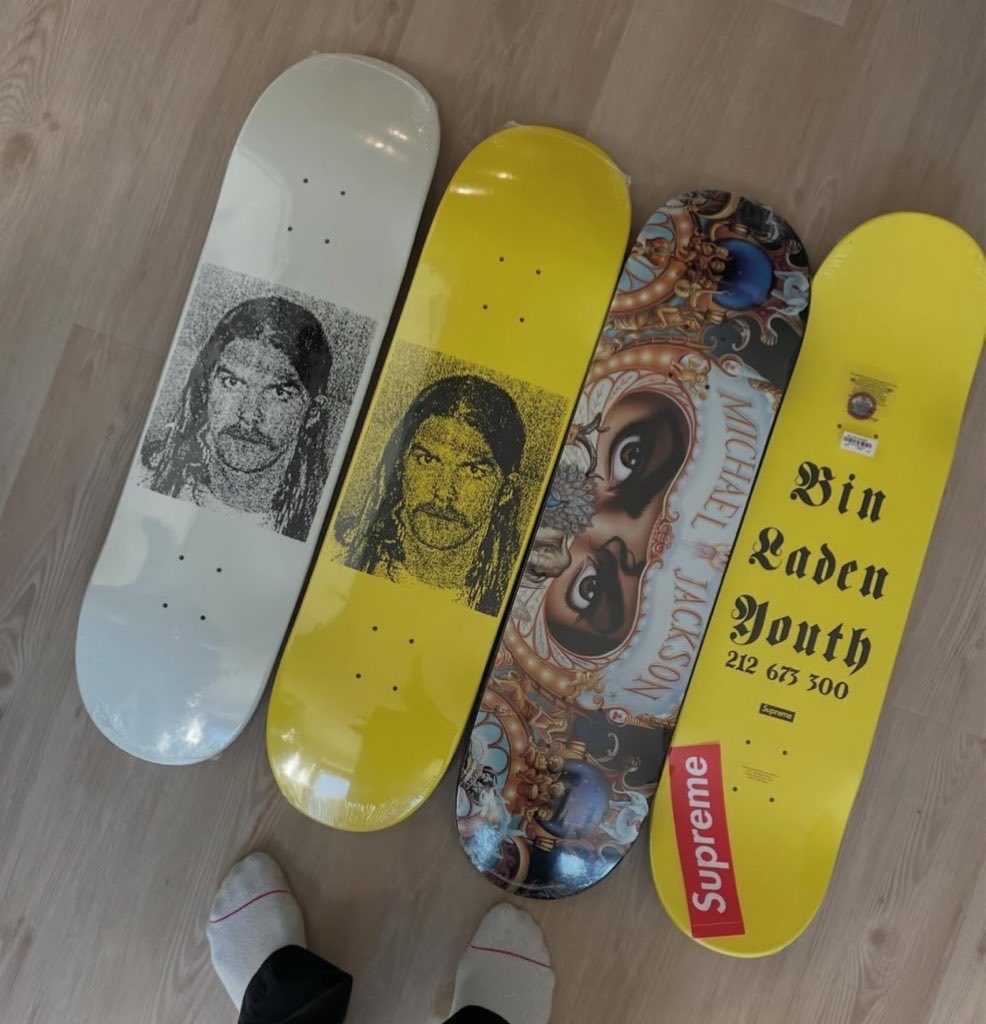 Supreme x Michael Jackson Skateboard