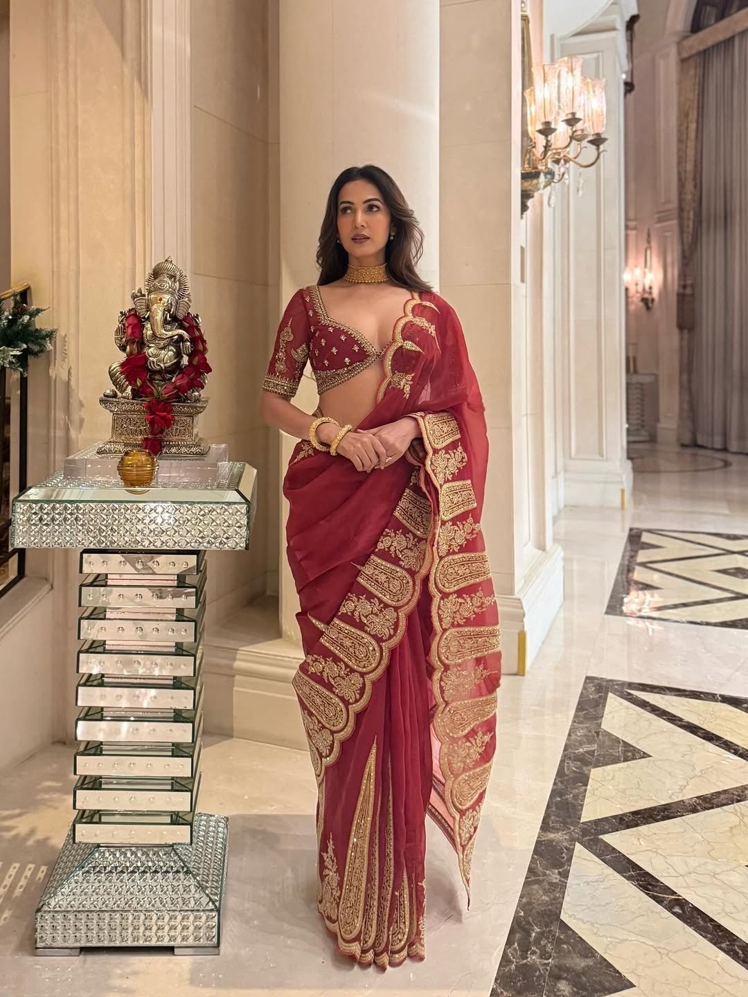 G8yhOOobkAAEA9W?format=jpg&name=large