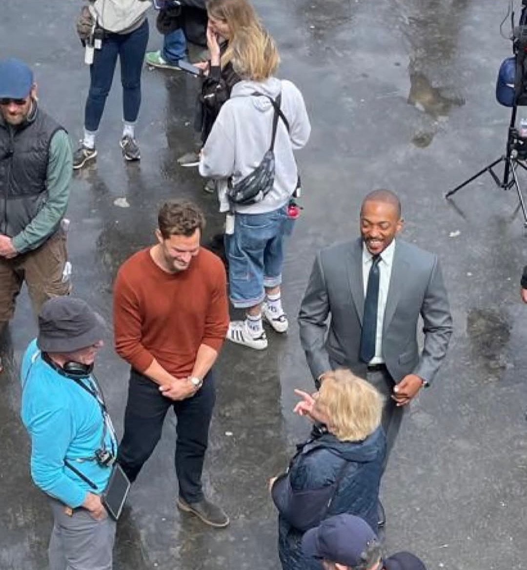 Coming to #AppleTV in 2026:
• #Betamax (8 episodes)

The series unfolds across three timelines of a heist: the 12 months of planning, the 12 hours of the heist, and the 12 days following the heist.

Starring Anthony Mackie and Jamie Dornan. (FKA ‘12 12 12’)