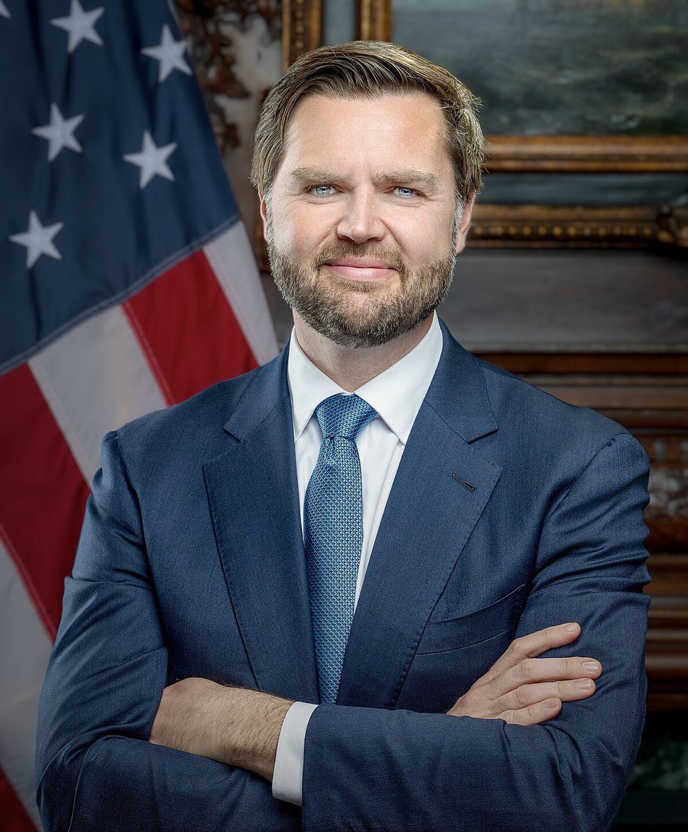 BRICSinfo's tweet image. JUST IN: 🇺🇸 Vice President JD Vance extends his lead as the favorite to win the 2028 US presidential election, according to Polymarket.