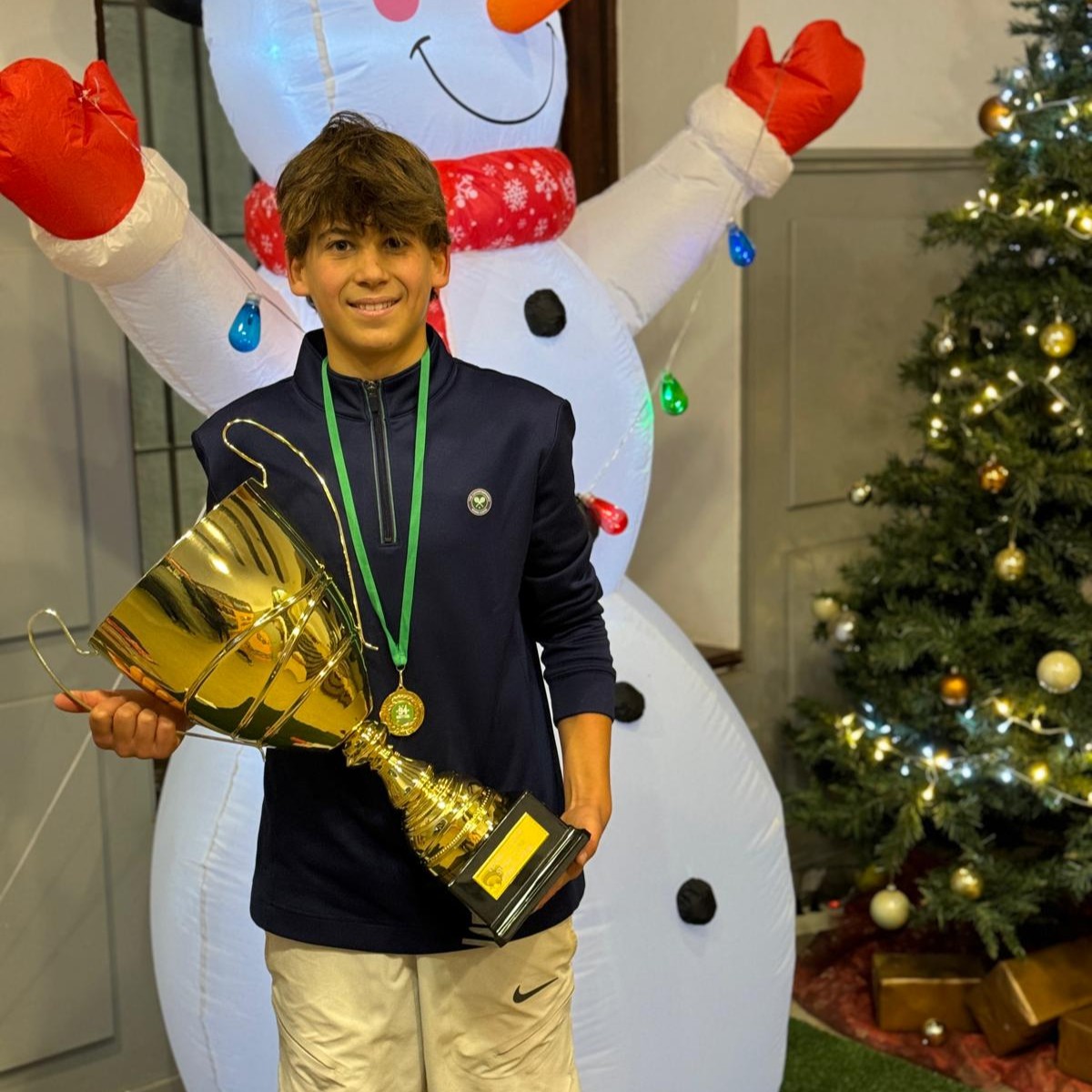 🎾✨ Resultat Destacat 🏆🔥
🎾 TENIS:
🔸 Martí Nicolás:
Campió de la "Copa Since 90" de Teià en categoria Infantil masculí. 👏

Ha jugat a un altíssim nivell, deixant al CTNSC en molt bon lloc. 🙌💙