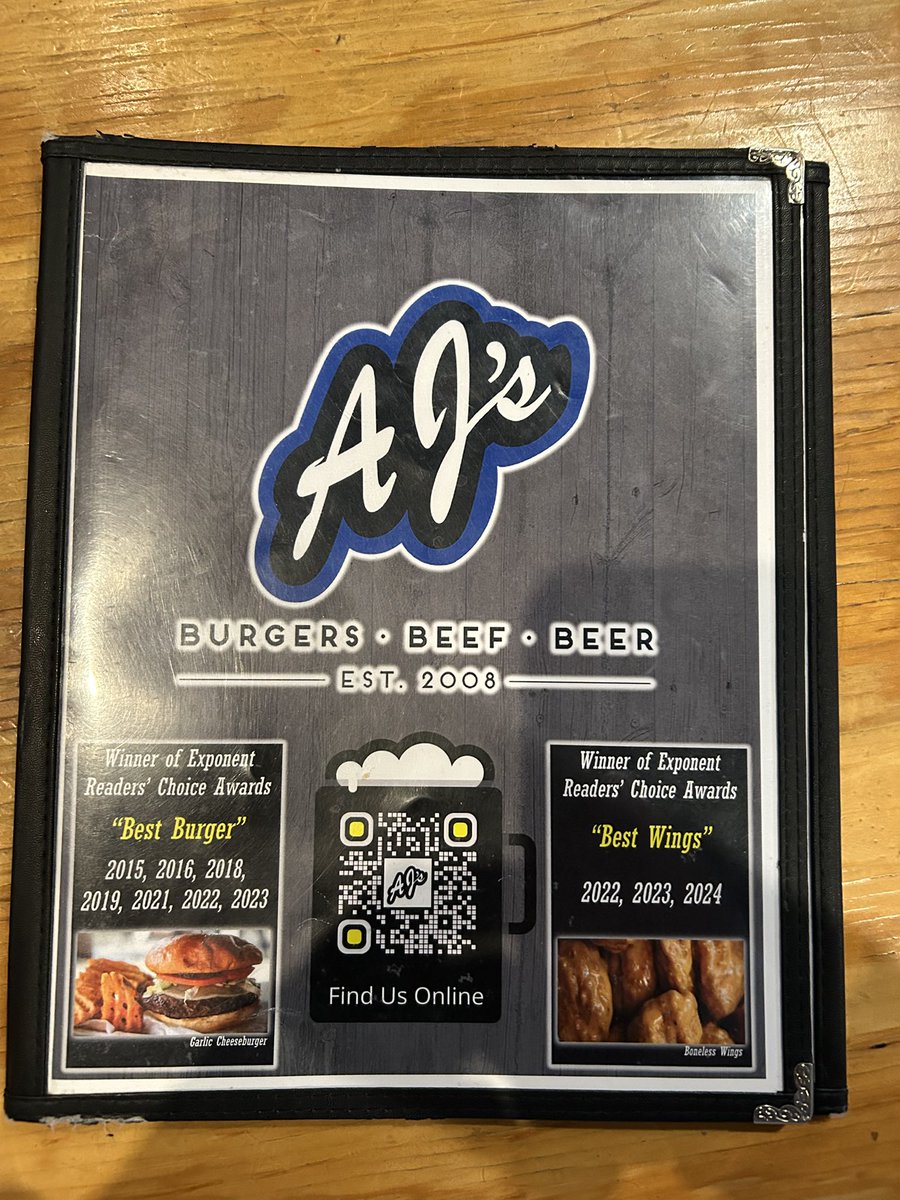 cmockobee's tweet photo. After Commencement hot spot @ AJ’s. The owner always treated Devin with class and the food is superb! #GetYaSum https://t.co/XWcNBqoyur