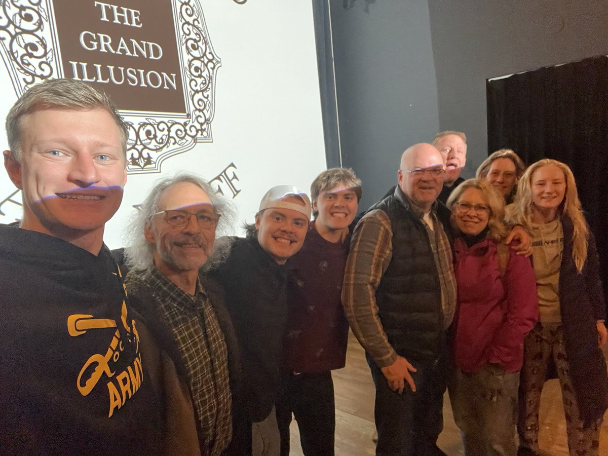 Gregg Bell tweet media