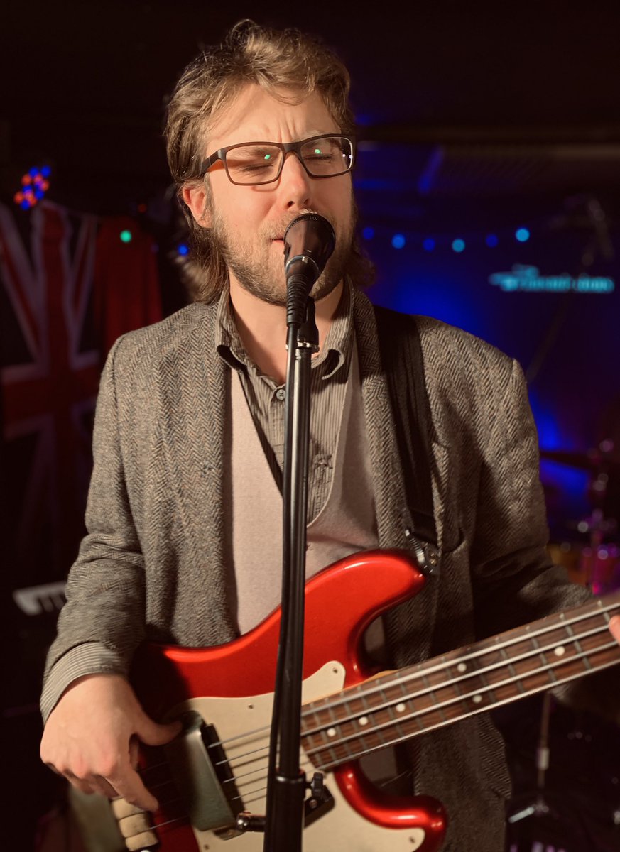 RawSoundTV's tweet photo. Tune in to this week’s show on Sunday to catch the brilliant #Transmissions! 
The West Mids five piece are a self proclaimed rock n roll, jazz rock, post rock freakazoid band and performed a fantastic set for us complete with amazing and imaginative song titles! 
Check em out! https://t.co/1ne3ykgcH1