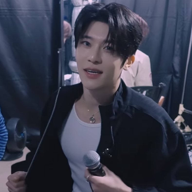 오시온 가슴 tweet media