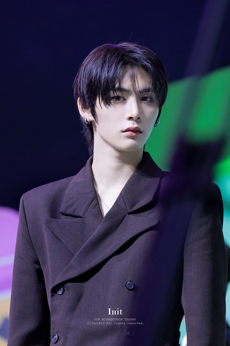 Init810's tweet image. 251220 MMA

#BOYNEXTDOOR #TAESAN
#보이넥스트도어 #태산