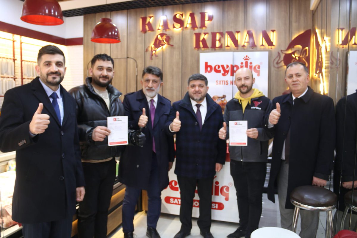 Genel Başkan Yardımcımız Prof. Dr. Fatih Bayramoğlu, Anadolu Buluşmaları 'Tokat' programı kapsamında merkez esnafımızı ziyaret etti.