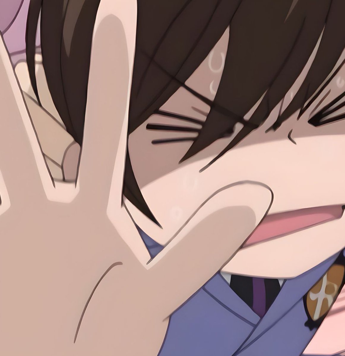 おはよー リフレッシュしたい。掃除しよ〜。静かに過ごそ 📚 👋