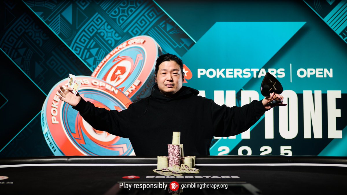 PokerStars LIVE tweet media