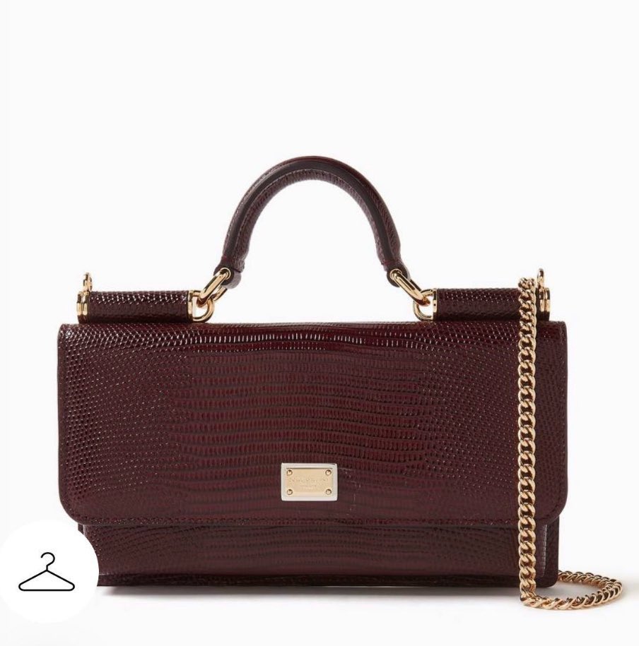 cht20_'s tweet image. Yummy 🥨🥃