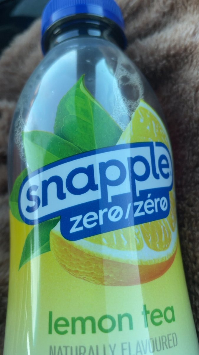 https_cece2006's tweet image. Wish me luck 😏 ft my Snapple