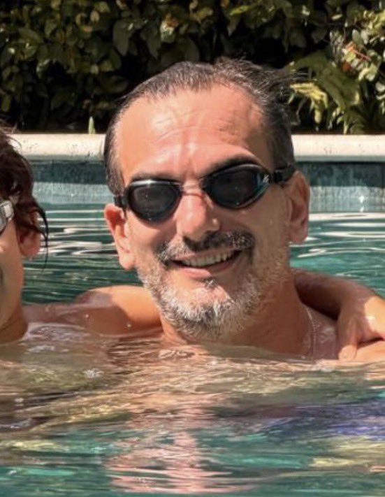 El que se hace el picante después de cobrar $19.000.000 por mes en Banco Provincia y salto a otro cargo público, pues privado ¿qué es eso? <a href="/SebasGalmarini/">Sebastian Galmarini</a>